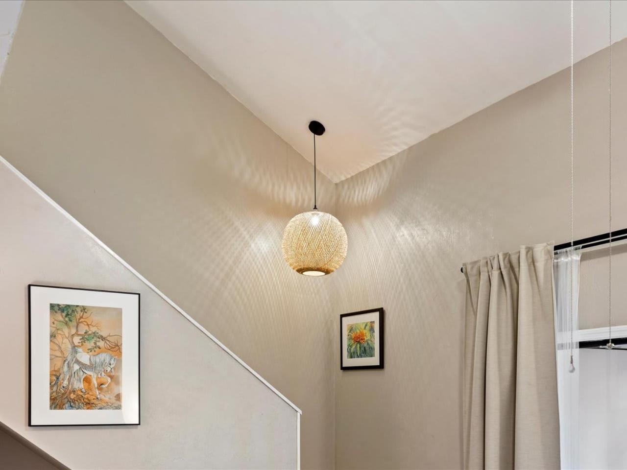 Artist'S Tower Townhome Just Renovated W Loft Γκέινσβιλ Εξωτερικό φωτογραφία